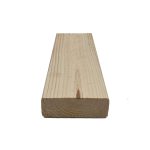 עץ אורן מוקצע בפרופיל 32X92 מ"מ (3X10)