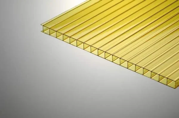 לוחות פוליגל במבחר צבעים ועוביים