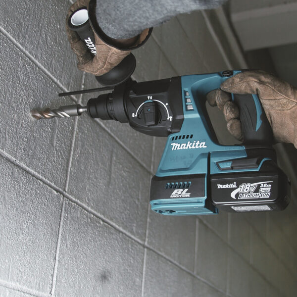 פטישון נטען 18V Makita DHR242Z – גוף בלבד